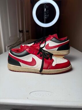 Nike Air Jordan 1 Low Bulls Reverse Sneakers Men's Sz 14 beat soles